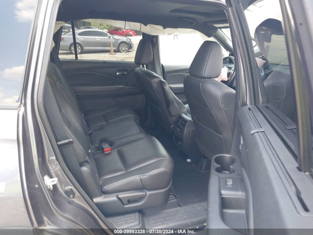 Honda Passport Touring 2019 5FNYF7H93KB010989 Image 8