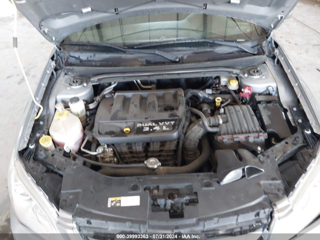 1C3CCBAB8EN210649 Chrysler 200 LX