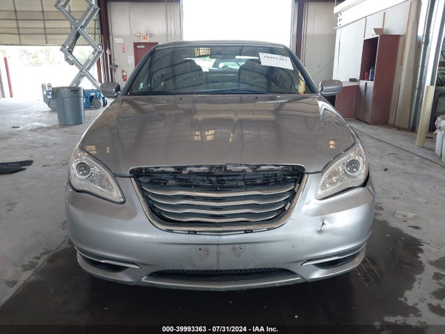 1C3CCBAB8EN210649 Chrysler 200 LX