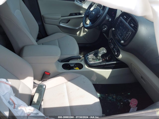 KNDJ23AU4M7142110 KIA SOUL LX