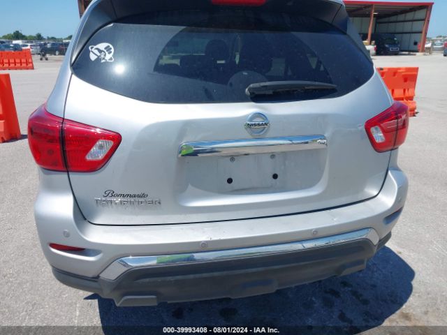 5N1DR2MN0KC583997 Nissan Pathfinder S
