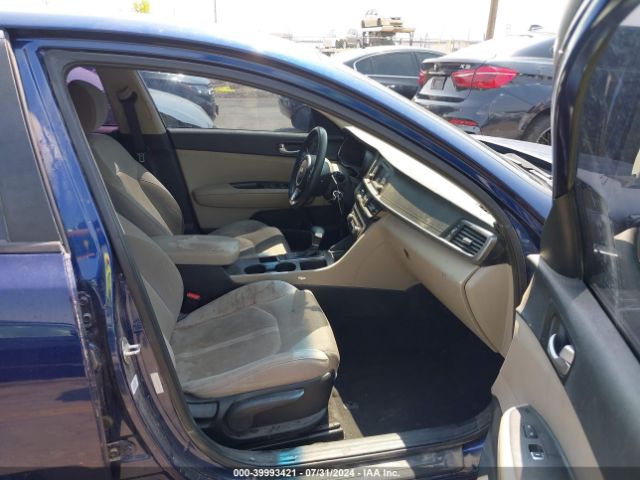 5XXGT4L35GG003309 KIA Optima Lx