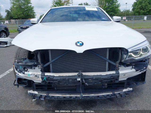 WBAJE7C52JWC56032 BMW 540i Xdrive