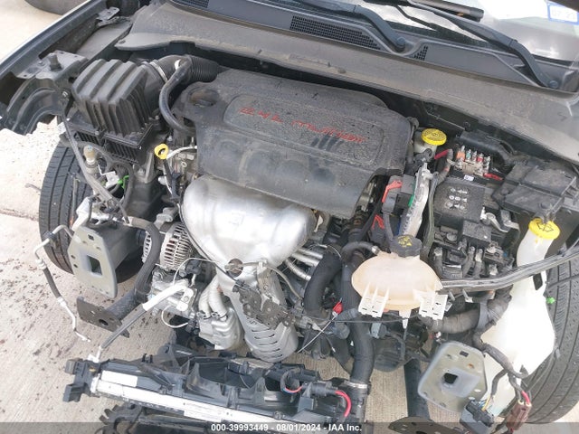 3C4NJCCB1JT407055 Jeep Compass Limited Fwd
