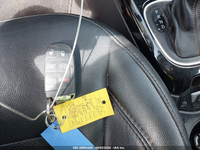 3C4NJCCB1JT407055 Jeep Compass Limited Fwd