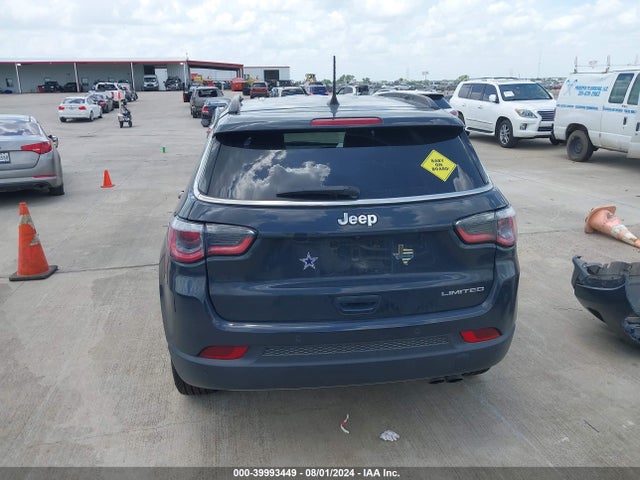 3C4NJCCB1JT407055 Jeep Compass Limited Fwd