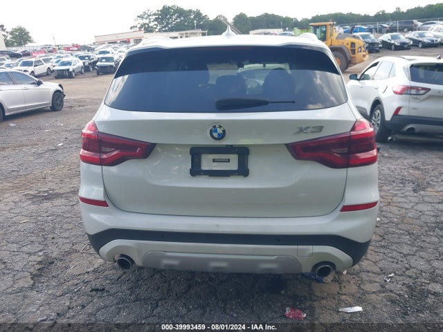 BMW X3 Xdrive30i 2018 5UXTR9C50JLC75027 Image 16