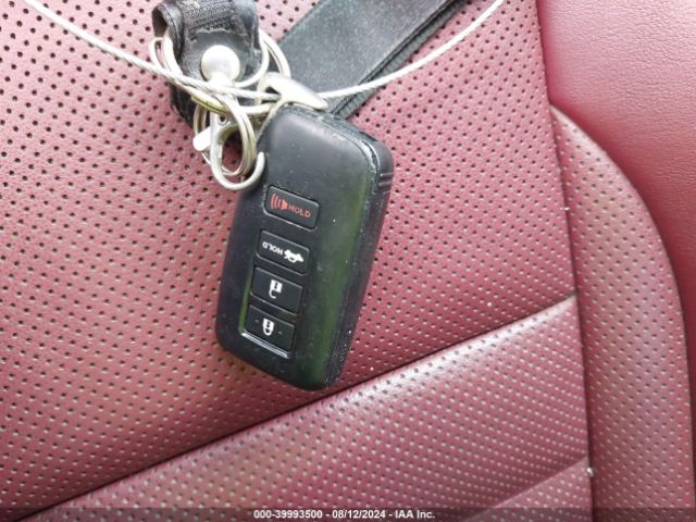 JTHBA1D27G5018014 Lexus IS 200T