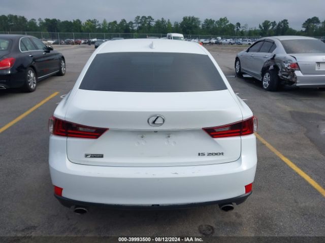 JTHBA1D27G5018014 Lexus IS 200T