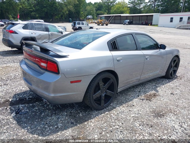 2C3CDXHG1EH162948 Dodge Charger Sxt