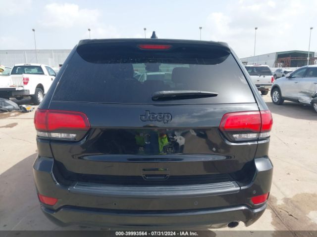 1C4RJEAG1NC153893 Jeep Grand Cherokee Wk Laredo X 4x2
