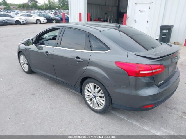 1FADP3J28JL271781 Ford Focus Titanium