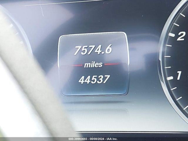 WDDUG8CB8GA245373 Mercedes-Benz S 550