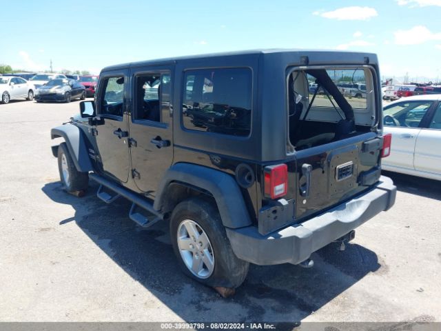 1C4BJWDG3EL194075 Jeep Wrangler Unlimited Sport