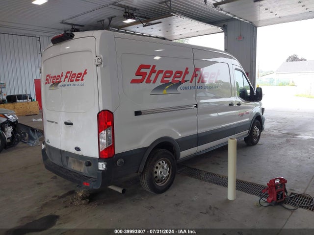 Ford Transit-250 2022 1FTBR2CG1NKA19140 Image 4