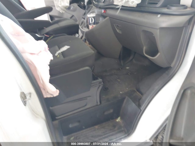 Ford Transit-250 2022 1FTBR2CG1NKA19140 Image 5