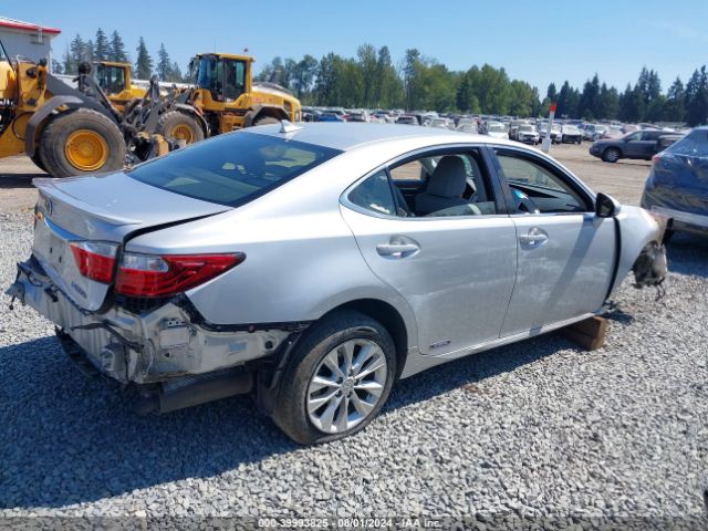 JTHBW1GG2E2044270 Lexus ES 300H
