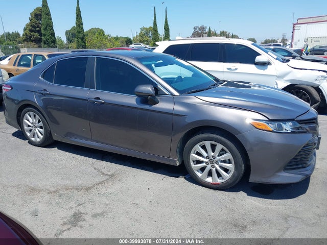 Toyota CAMRY LE 2020 4T1C11AK8LU370279 Image 13
