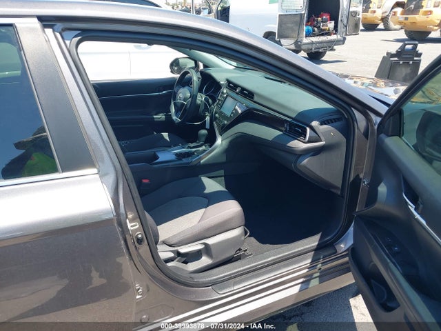 Toyota CAMRY LE 2020 4T1C11AK8LU370279 Image 5