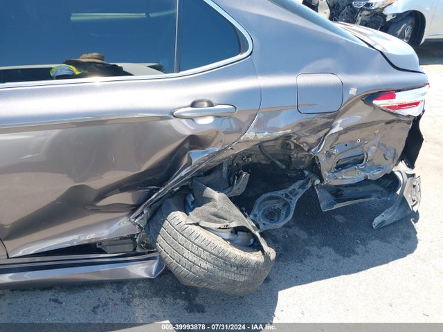 Toyota CAMRY LE 2020 4T1C11AK8LU370279 Image 6