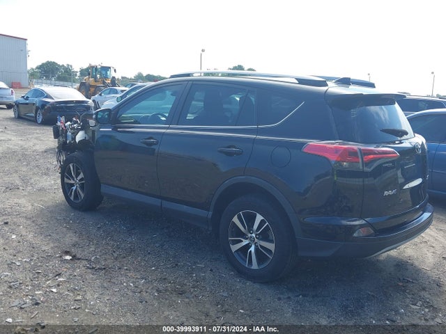 Toyota Rav4 Xle 2017 2T3WFREV1HW397310 Image 3