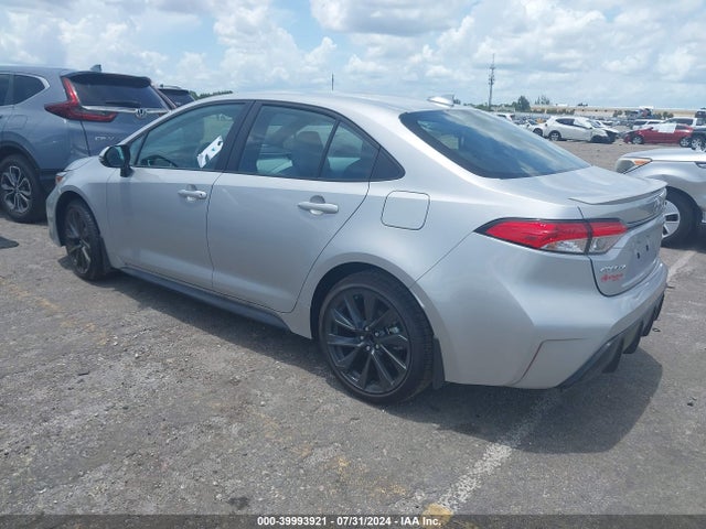 Toyota COROLLA SE 2024 5YFS4MCEXRP194678 Image 3