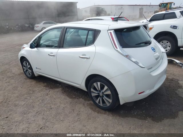 1N4AZ0CP3FC324995 Nissan Leaf Sl