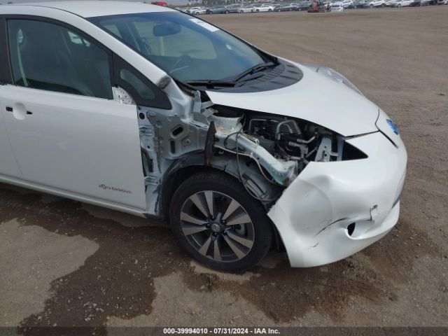 1N4AZ0CP3FC324995 Nissan Leaf Sl
