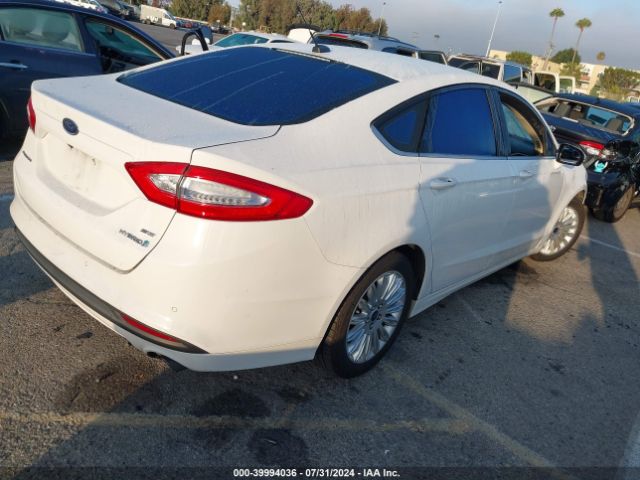 3FA6P0LUXFR295143 Ford Fusion Hybrid Se