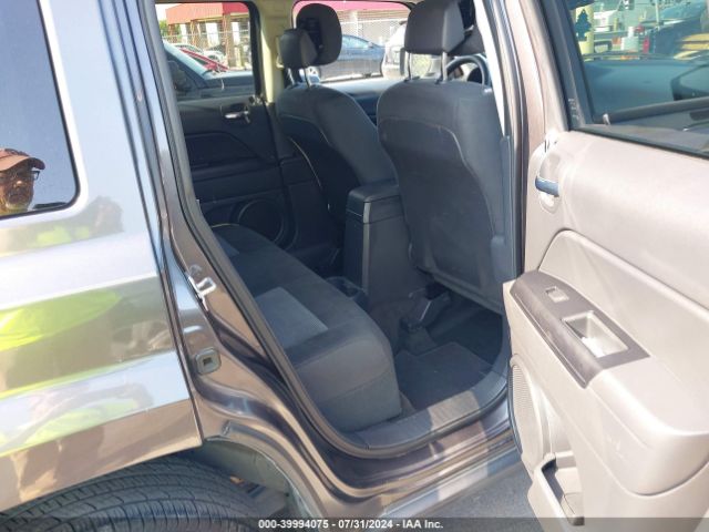 1C4NJPBB2GD575763 Jeep Patriot Sport