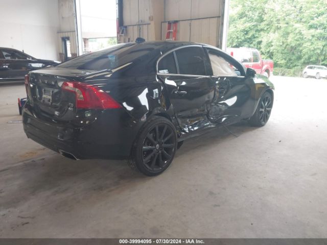 YV1612TK5G2390490 Volvo S60 T5 Premier