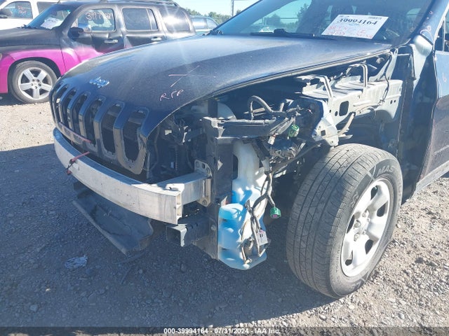 1C4PJMAB4EW273000 Jeep Cherokee Sport