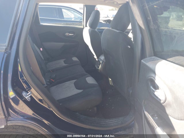 1C4PJMAB4EW273000 Jeep Cherokee Sport