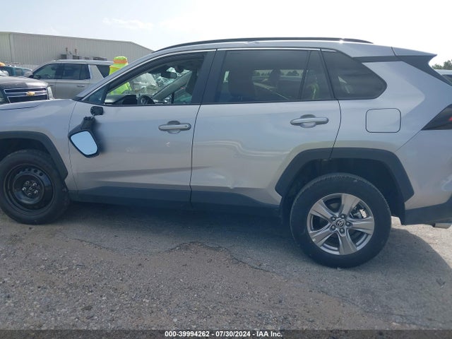 Toyota Rav4 Xle 2024 2T3W1RFV4RC272821 Image 14