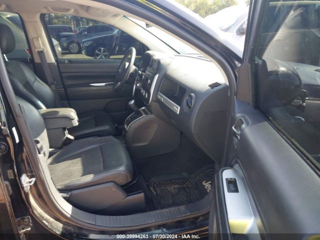 1C4NJCEB6HD163044 Jeep Compass Latitude Fwd