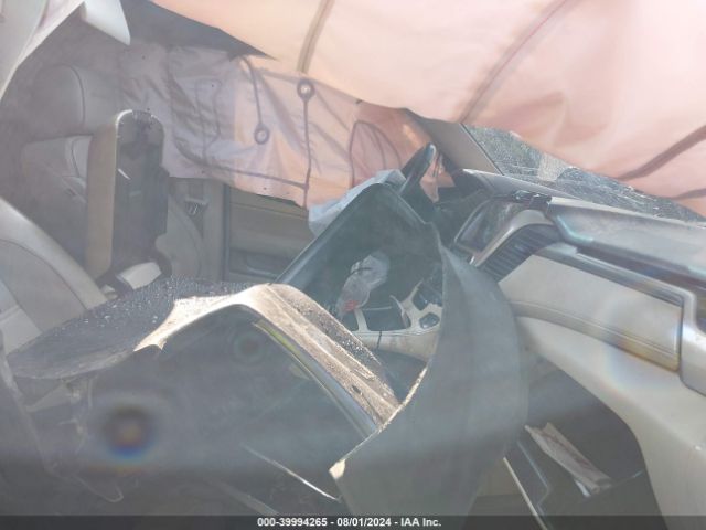 1GKS2CKJ1JR151196 GMC YUKON DENALI