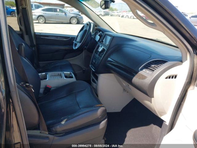 2C4RC1BG3ER325138 Chrysler Town & Country Touring