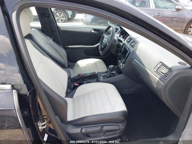 3VWD17AJ0GM384610 Volkswagen Jetta 1.8t Sport