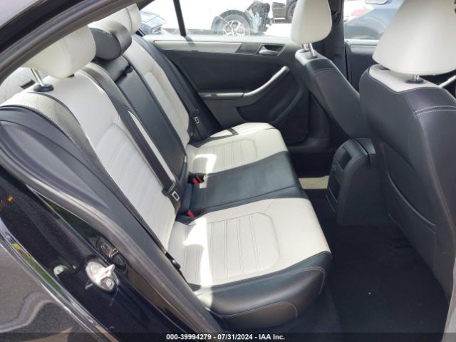 3VWD17AJ0GM384610 Volkswagen Jetta 1.8t Sport