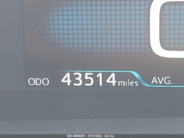 Toyota Prius Two 2017 JTDKBRFUXH3048262 Image 16
