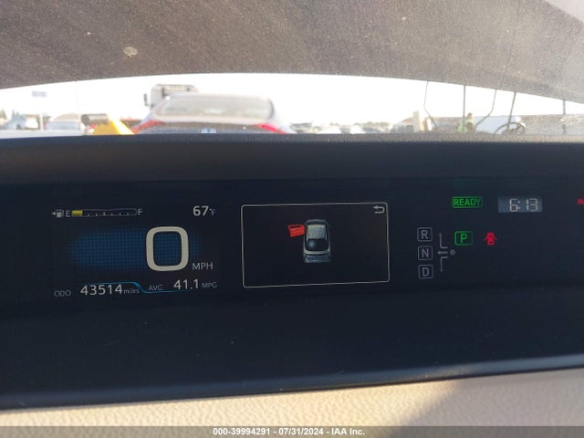 Toyota Prius Two 2017 JTDKBRFUXH3048262 Image 7