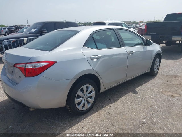 Toyota COROLLA LE 2016 5YFBURHE2GP480687 Image 4