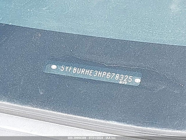 Toyota COROLLA SE 2017 5YFBURHE3HP678325 Image 9