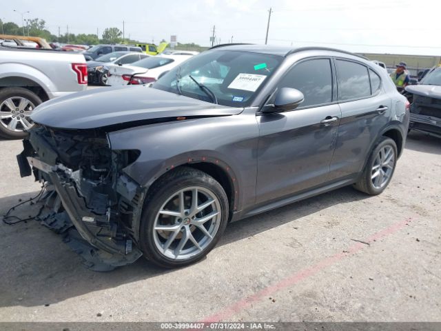 ZASFAKNN1J7B68060 Alfa Romeo Stelvio Ti Sport Awd