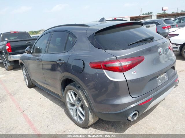 ZASFAKNN1J7B68060 Alfa Romeo Stelvio Ti Sport Awd