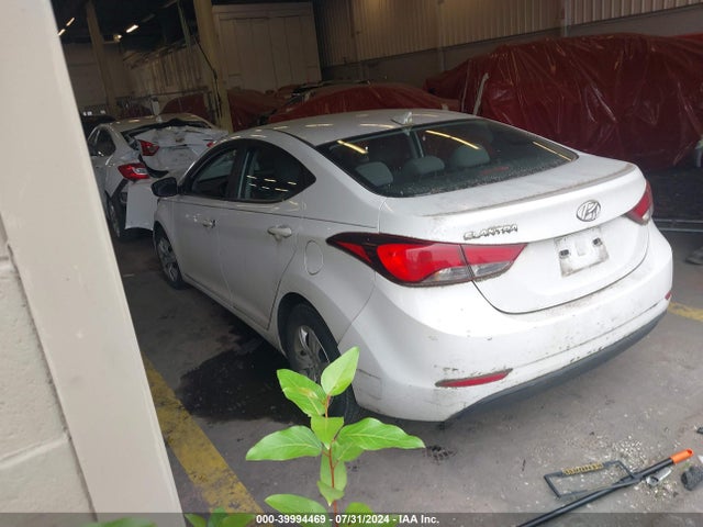 Hyundai ELANTRA SE 2016 5NPDH4AE7GH716631 Image 16