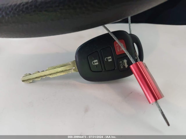 Toyota COROLLA LE 2017 2T1BURHE8HC844418 Image 11