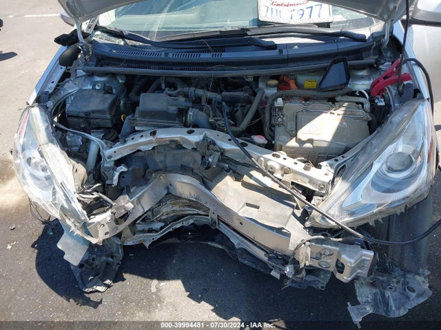 Toyota Prius C Two 2016 JTDKDTB3XG1133200 Image 10