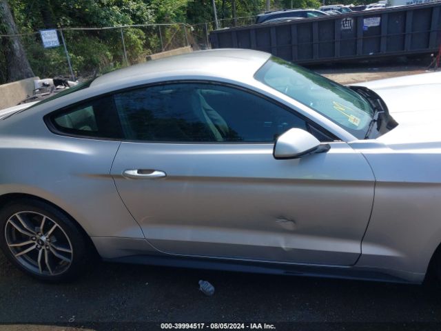 1FA6P8TH9H5332884 Ford Mustang