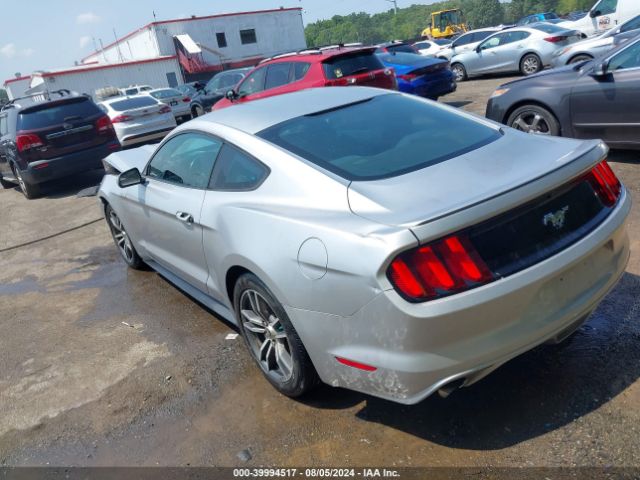1FA6P8TH9H5332884 Ford Mustang
